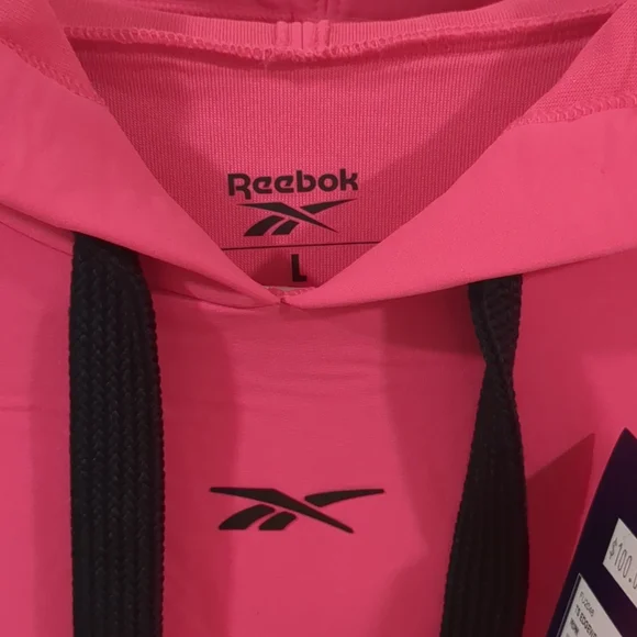 NWT Reebok sweatshirt - Picture 5 of 5